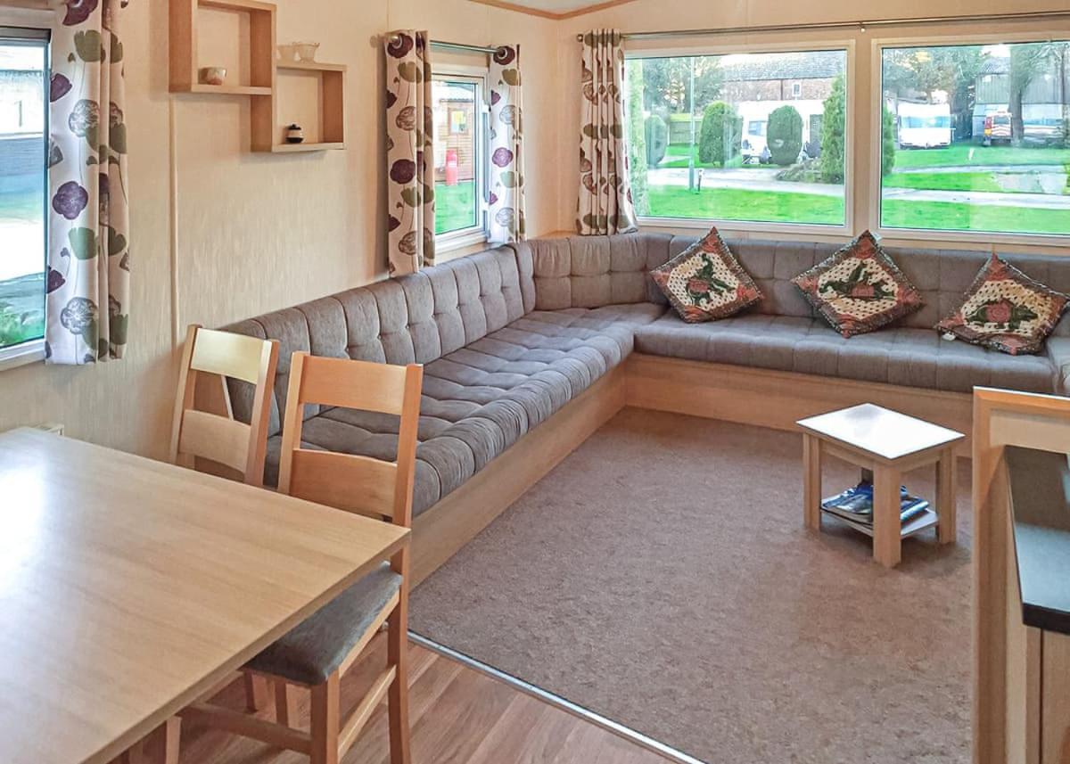 Tollerton Holiday Park Huby Exterior photo